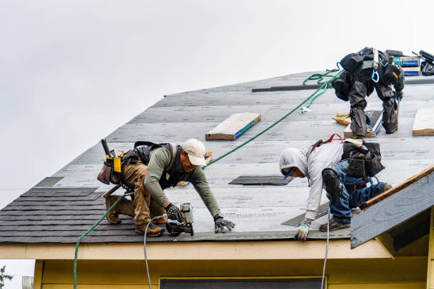 Professional Gutter Installation technician working in Palermo, NJ